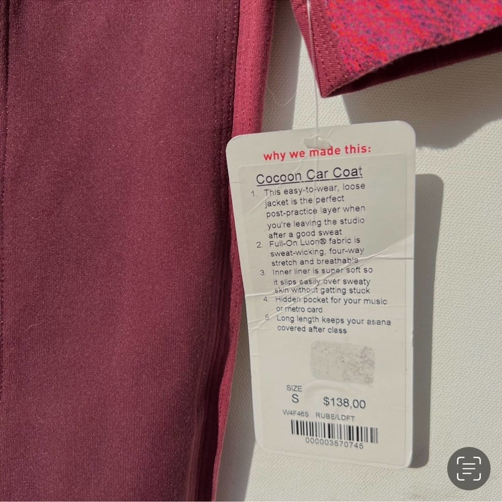 Nwt Lululemon Berry Cocoon Car Berry Coat Size  small new 4  6 - Picture 6 of 6